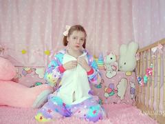 Jessy funny amateur teen brunette toying