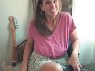 The Sure Thing - Hawt mother I'd like to fuck Autumn J Cooper at Sex Over fifty confronts her step-son about the missing funds from the household acco